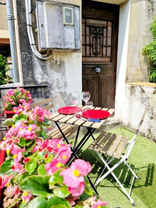 Maisonnette Du Foirail Espalion Exterior foto